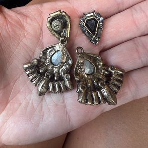 Chloe + Isabel earrings